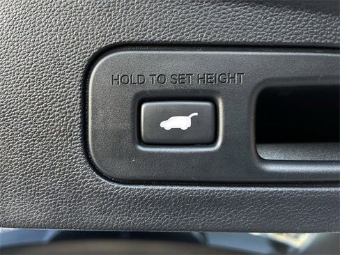 Certified 2023 Acura MDX FWD w/ Technology Package image 34