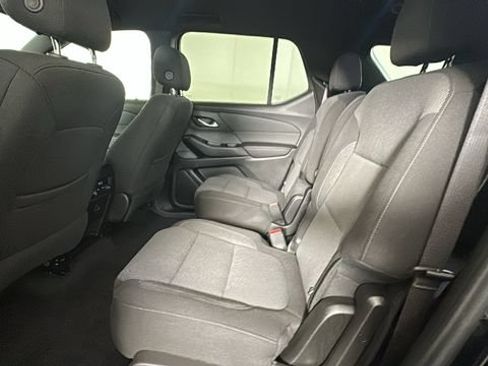 Used 2023 Chevrolet Traverse LT AWD/4WD image 25