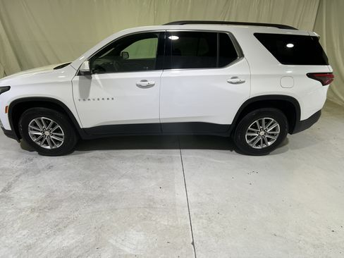 Certified 2023 Chevrolet Traverse LT FWD image 7