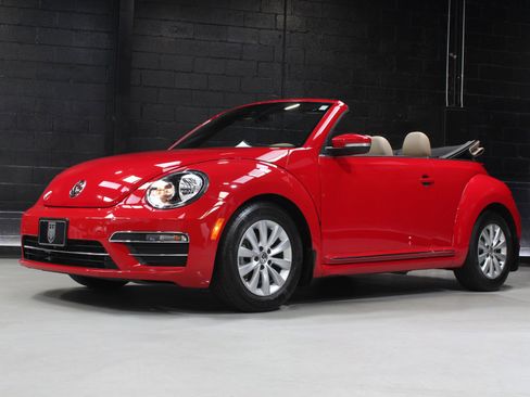 Used 2017 Volkswagen Beetle 1.8T SE FWD image 5