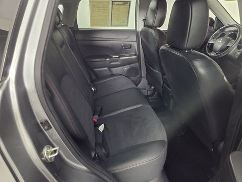 Used 2022 Mitsubishi Outlander Sport SE image 31