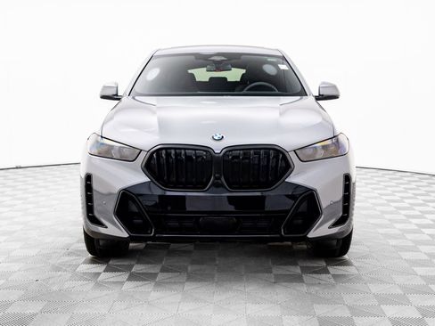 New 2026 BMW X6 xDrive40i w/ Executive Package image 9