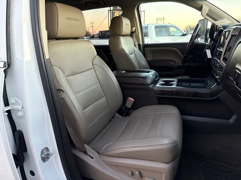 Used 2015 GMC Sierra 3500 Denali w/ Duramax Plus Package image 14