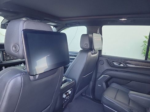 Used 2023 GMC Yukon Denali w/ Max Trailering Package image 13