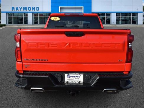 Used 2019 Chevrolet Silverado 1500 LT Trail Boss image 4