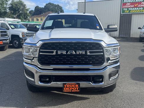 Used 2022 RAM 2500 Big Horn image 2