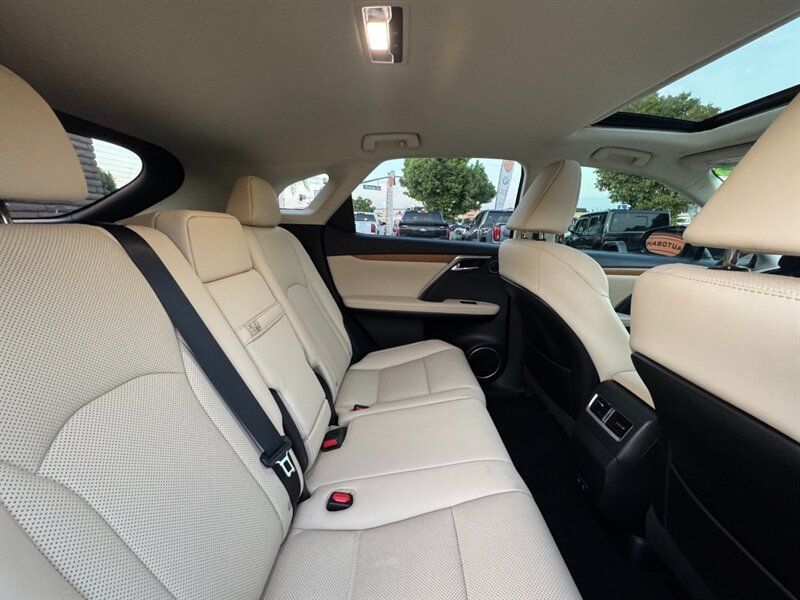 Used 2022 Lexus RX 350 AWD w/ Premium Package image 27