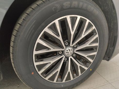 Used 2019 Volkswagen Jetta SE FWD image 31