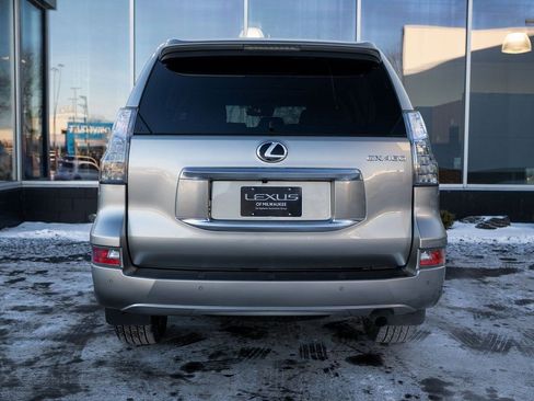 Used 2022 Lexus GX 460 Premium image 6