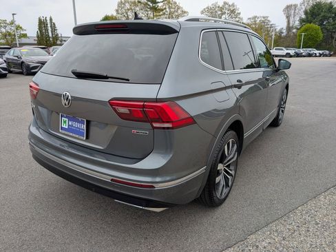 Used 2019 Volkswagen Tiguan SEL Premium AWD/4WD image 5