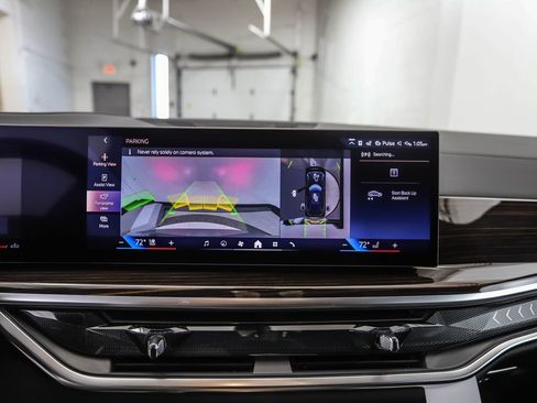 New 2026 BMW X5 xDrive40i w/ M Sport Package image 19