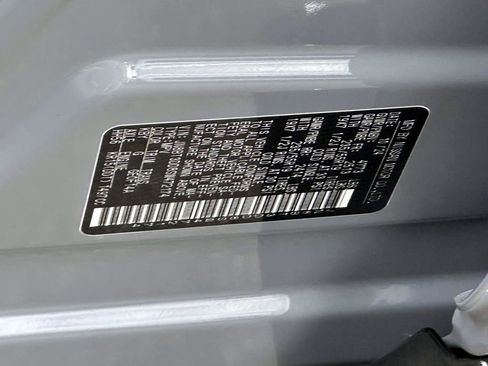 Certified 2025 Nissan Rogue Platinum w/ Tech Package image 22