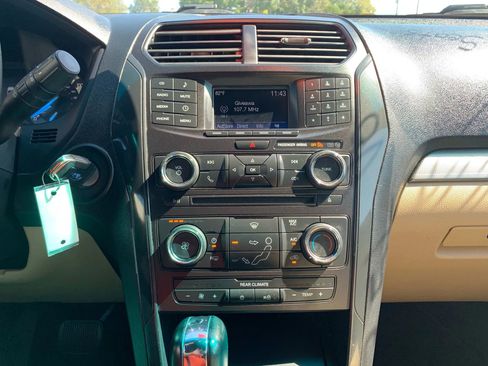 Used 2016 Ford Explorer 4WD image 15