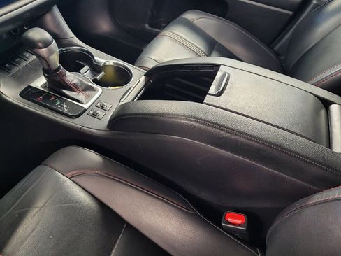 Used 2019 Toyota Highlander SE AWD/4WD image 26