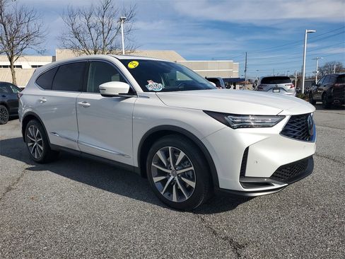 Certified 2025 Acura MDX w/ Technology Package image 3