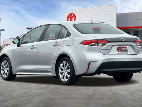 Certified 2024 Toyota Corolla LE FWD image 7