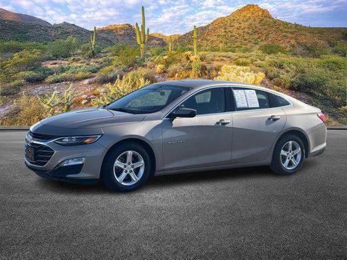 Used 2023 Chevrolet Malibu LT w/ Driver Confidence Package image 9