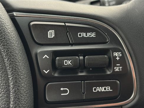 Used 2018 Kia Optima EX FWD image 27