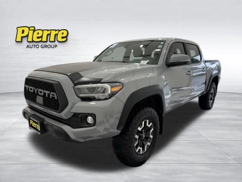 Used 2021 Toyota Tacoma TRD Off-Road w/ TRD Premium Off Road Package AWD/4WD image 1