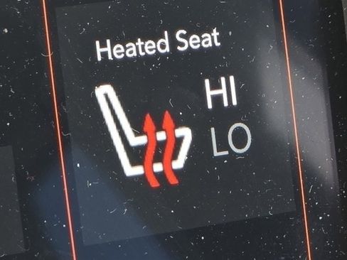 Used 2020 Jeep Cherokee Trailhawk w/ Cold Weather Group image 10