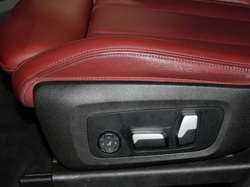 Used 2023 BMW X3 xDrive30i w/ Convenience Package image 14