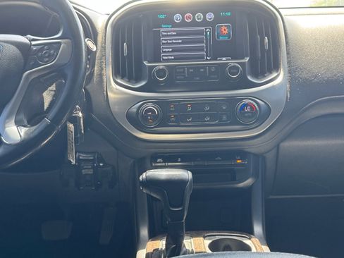 Used 2017 GMC Canyon SLE w/ SLE Convenience Package RWD image 15