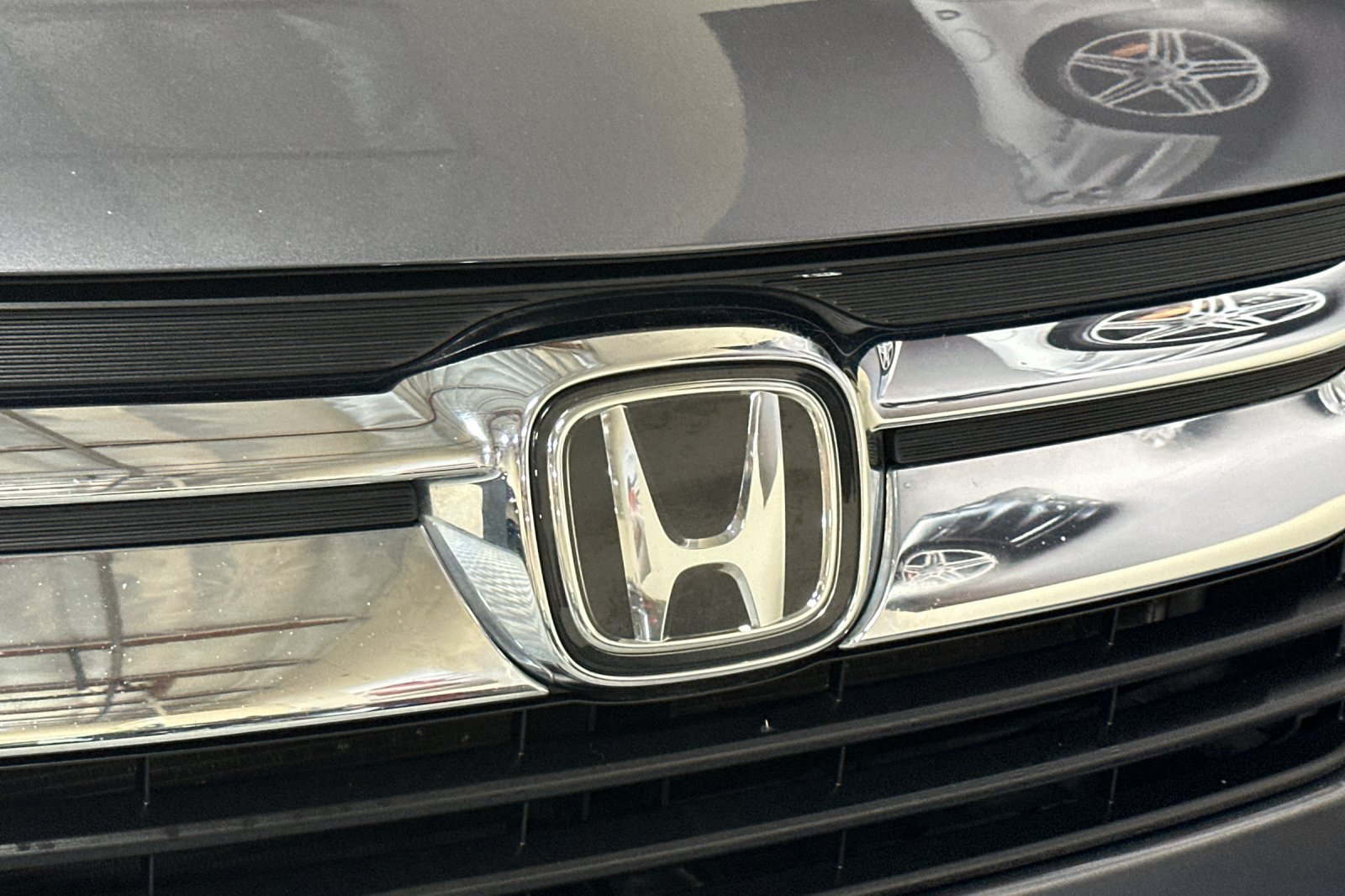 Used 2018 Honda Odyssey EX-L image 44