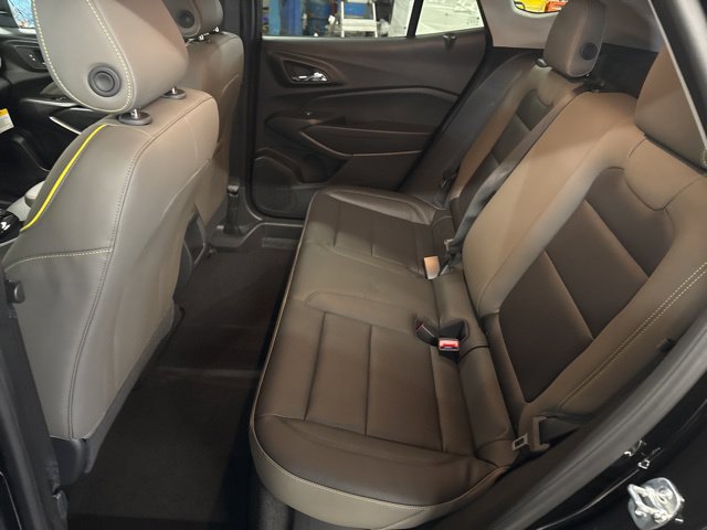 Used 2026 Chevrolet Trax ACTIV w/ Driver Confidence Package FWD image 21