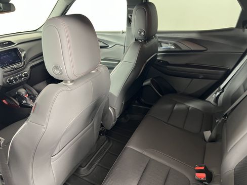 Used 2023 Chevrolet TrailBlazer RS w/ Convenience Package FWD image 20