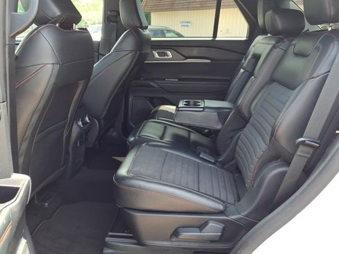 Certified 2025 Ford Explorer ST-Line w/ ST-Line Street Pack AWD/4WD image 5