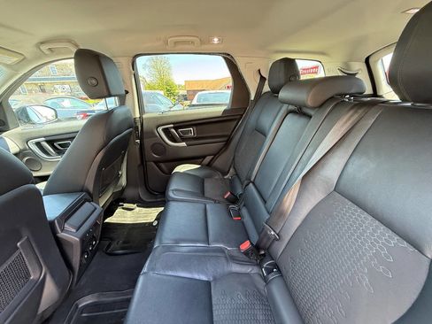 Used 2015 Land Rover Discovery Sport SE AWD/4WD image 12