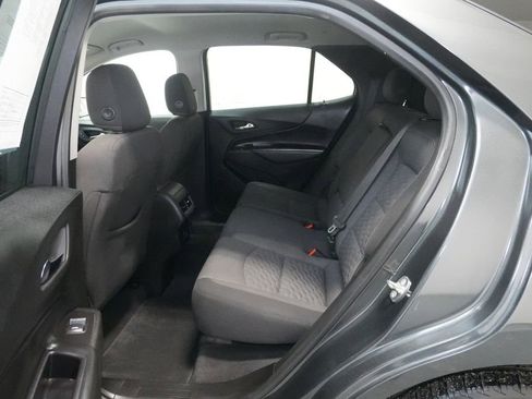 Used 2019 Chevrolet Equinox LT image 18
