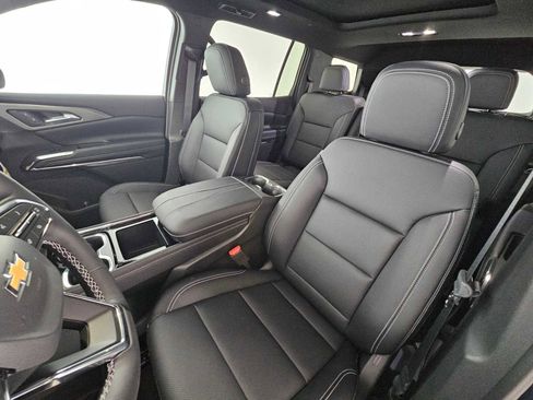 New 2026 Chevrolet Traverse LT w/ Sun and Wheel Package image 23