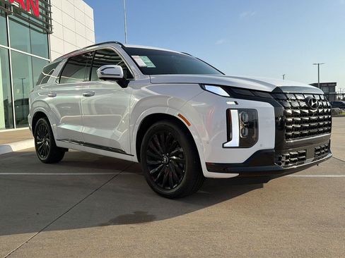 Used 2025 Hyundai Palisade Calligraphy AWD/4WD image 4