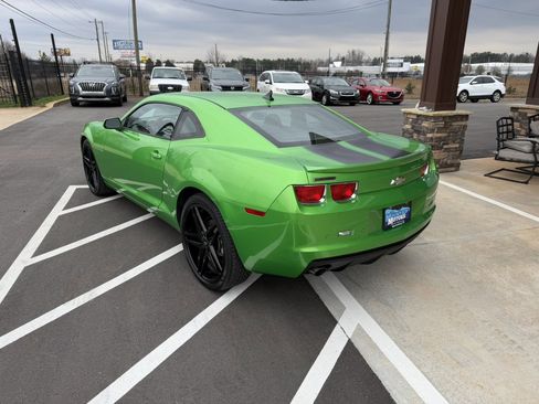 Used 2010 Chevrolet Camaro LT image 4