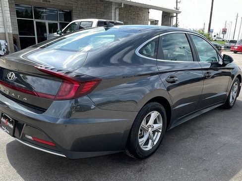 Used 2021 Hyundai Sonata SE FWD image 4