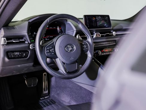 Used 2022 Toyota Supra Premium w/ Driver Assist Package image 24