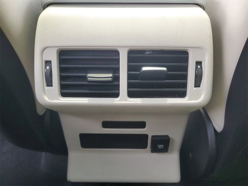 Used 2021 Land Rover Range Rover Velar R-Dynamic S image 15