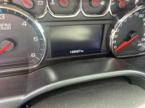 Used 2018 GMC Sierra 1500 SLT w/ SLT Premium Package AWD/4WD image 5