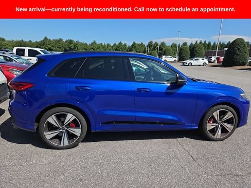 Used 2025 Audi SQ5 Premium Plus AWD/4WD image 5