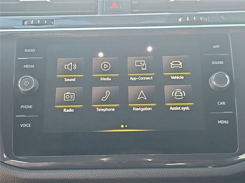 Used 2023 Volkswagen Tiguan SE R-Line FWD image 17