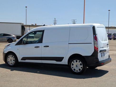 Used 2019 Ford Transit Connect XL image 5