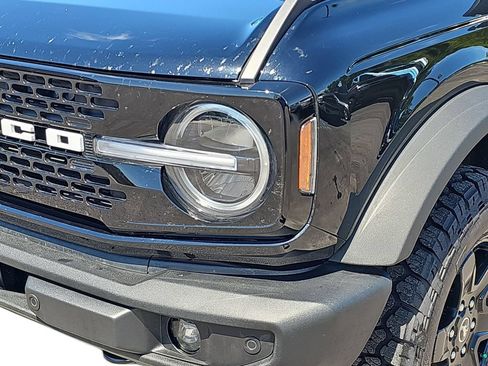 Used 2025 Ford Bronco Outer Banks AWD/4WD image 32