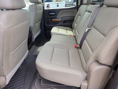 Used 2018 GMC Sierra 1500 SLT image 17