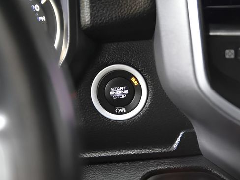 Used 2023 RAM 1500 Lone Star AWD/4WD image 32