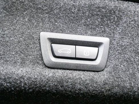 Used 2026 BMW M3 Competition AWD/4WD image 28