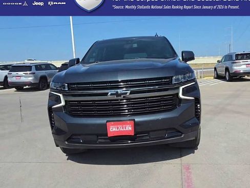 Used 2022 Chevrolet Tahoe RST w/ Luxury Package RWD image 3