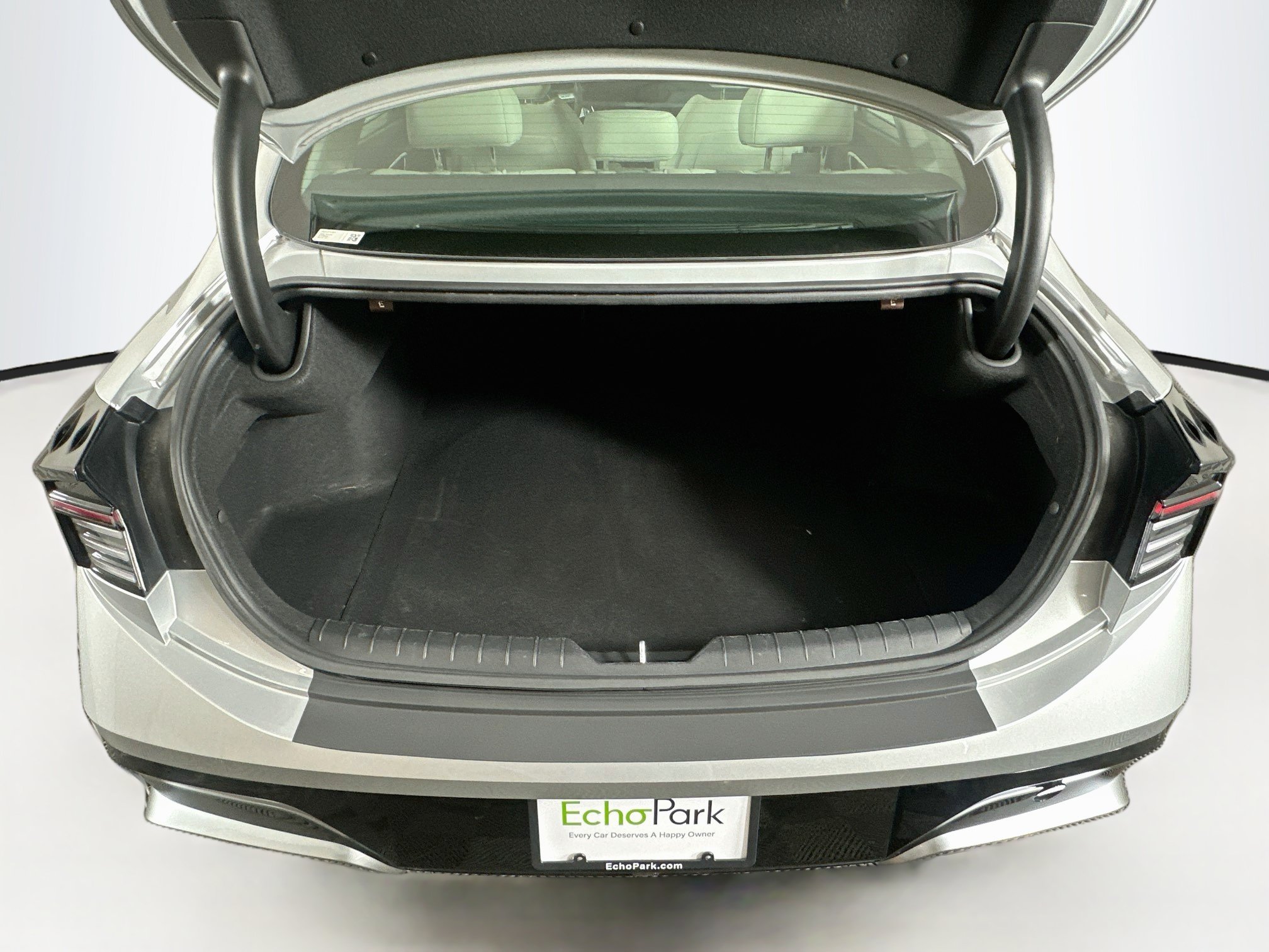 Used 2025 Hyundai Sonata SEL FWD image 27
