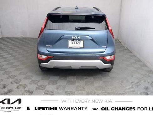 New 2026 Kia Niro EX FWD image 6