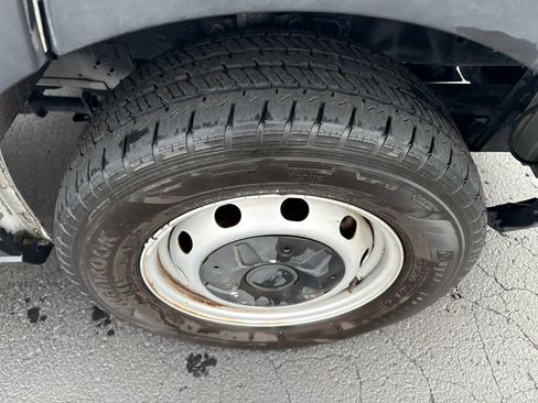 Used 2019 Ford Transit 250 138 image 10